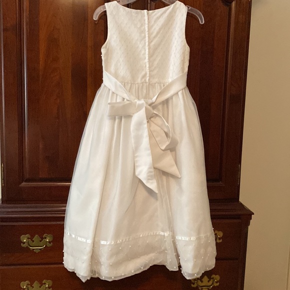 First communion dress and headpiece - Picture 3 of 7